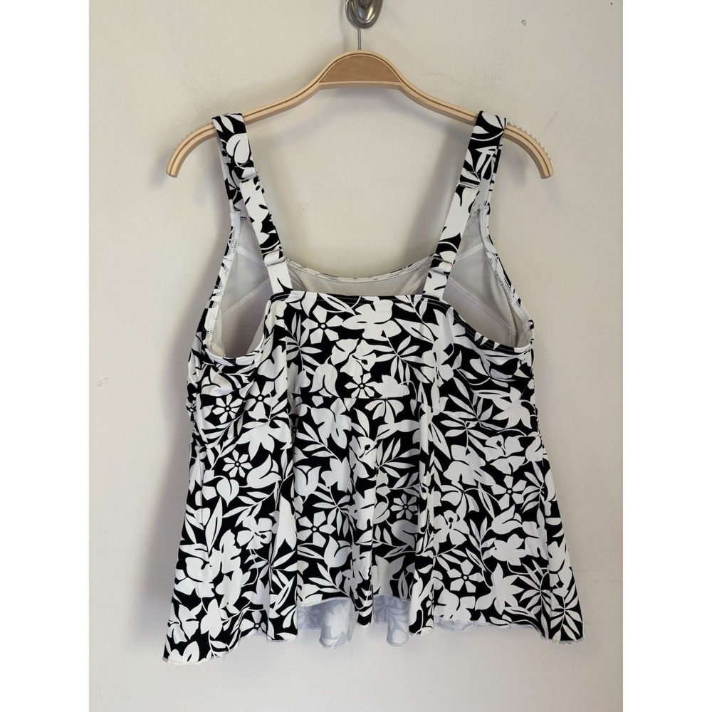 Lands End Havana Floral Square Neck Tankini Swim Top 1X Black White - Picture 2 of 5